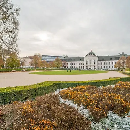 Chic Urban 1br And Easy Parking